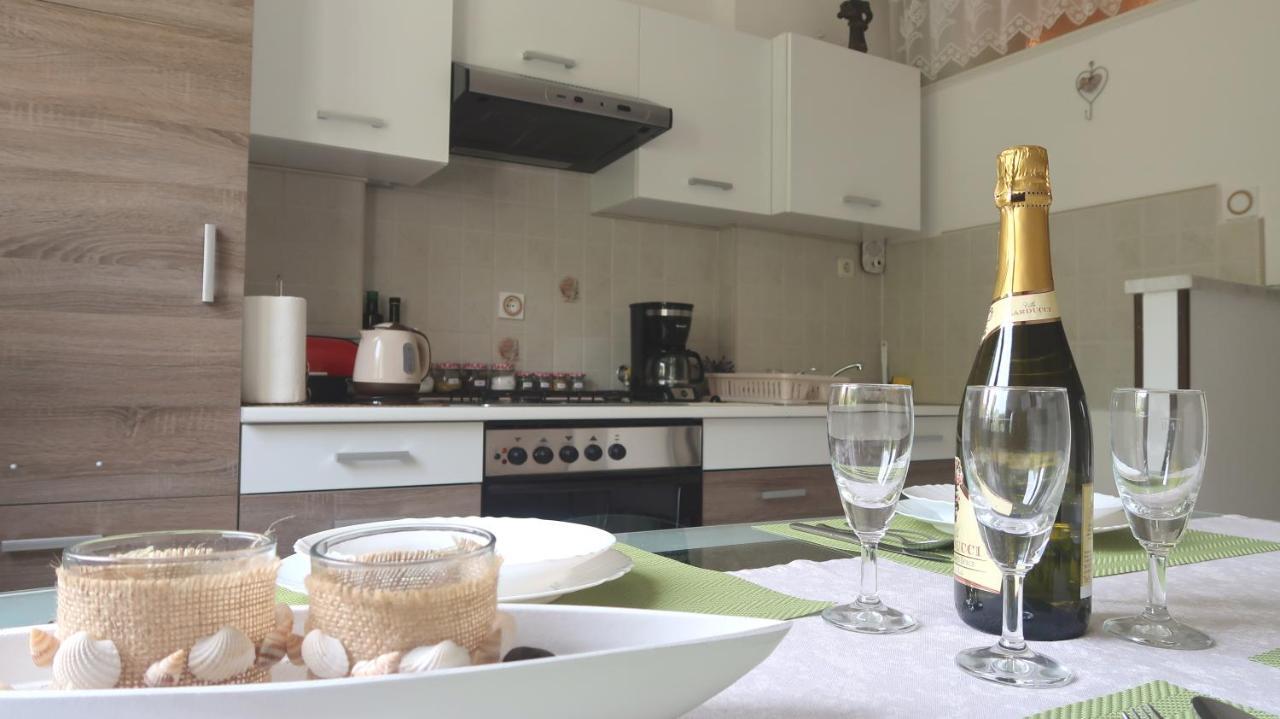 Adria Apartment Риека Экстерьер фото